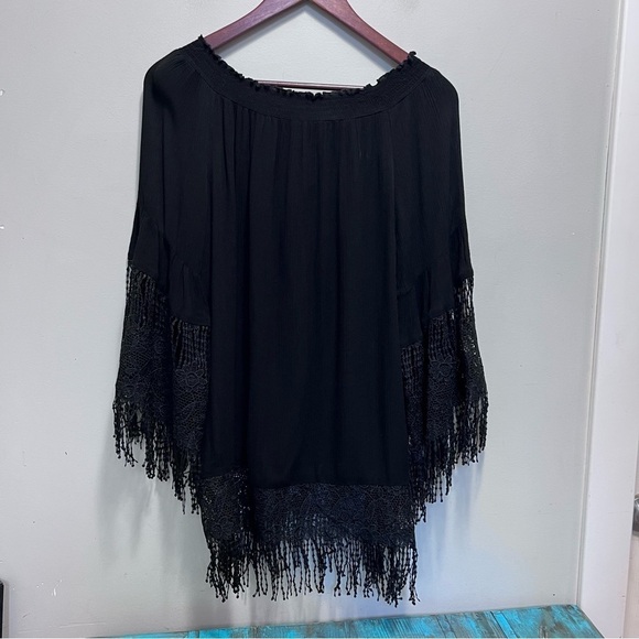 Bellissima Black Lightweight Fringe Crochet Blouse Size Small Whimsy Goth - Picture 8 of 12